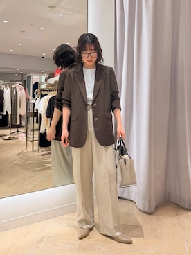 「NOLLEY’S Sophi（ノーリーズソフィ）の《セットアップ対応》ウォッシャブルドライツイルワイドパンツ（その他パンツ、ベージュ系）」を使った、RIOさん（レディース・161cm）の夏コーディネート