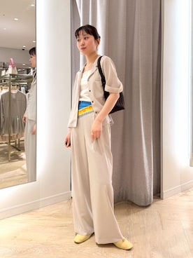 「NOLLEY’S Sophi（ノーリーズソフィ）の《セットアップ対応》ウォッシャブルエアリージョーゼットイージーワイドパンツ（その他パンツ、ベージュ系）」を使った、RIOさん（レディース・161cm）の春コーディネート