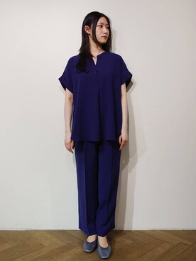 「OPAQUE.CLIP（オペークドットクリップ）の《7色展開/SS-LLサイズ》ストレッチスキッパーブラウス/セットアップ対応【洗濯機洗い可/防シワ】（シャツ/ブラウス、ブルー系）」を使った、Uさん（レディース・155cm）の春コーディネート