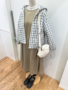 「grove（グローブ）のアイテム」を使った、akoさん（レディース・160cm）の春コーディネート