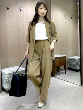 「アイテム（テーラードジャケット、イエロー系）」を使った、Miwaさん（レディース・155cm）の夏コーディネート