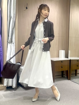 「UNTITLED（アンタイトル）の【アンサンブル可能】コンパクトニットカーディガン（カーディガン/ボレロ、ブラウン系）」を使った、Miwaさん（レディース・155cm）の秋コーディネート