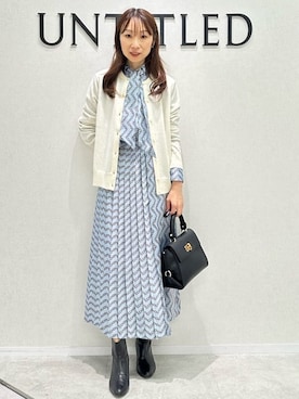 「アイテム（ノーカラーコート、ベージュ系）」を使った、Miwaさん（レディース・155cm）の冬コーディネート