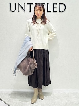 「アイテム（ノーカラーコート、ベージュ系）」を使った、Miwaさん（レディース・155cm）の冬コーディネート