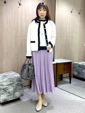 「アイテム（スカート、パープル系）」を使った、Miwaさん（レディース・155cm）の秋コーディネート