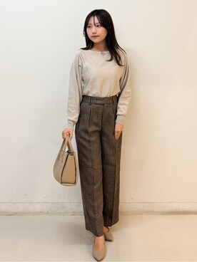 「index（インデックス）のビジューキーネックドルマンニット【洗濯機OK】（ニット/セーター、ベージュ系）」を使った、もとさん（レディース・157cm）の秋コーディネート