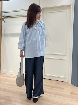 「LAURA ASHLEY（ローラアシュレイ）の【コットン100％／7分袖／4colors】フォスコット ダマスク柄 刺繍ブラウス（シャツ/ブラウス、ブルー系）」を使った、rie⭐︎さん（レディース・153cm）の春コーディネート
