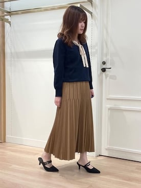 「LAURA ASHLEY（ローラアシュレイ）の【洗える／ボウタイ／クレリック】プルオーバーニット（ニット/セーター、ブルー系）」を使った、rie⭐︎さん（レディース・153cm）の秋コーディネート
