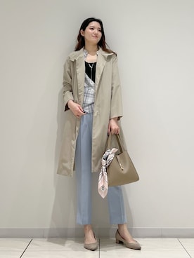 「INDIVI（インディヴィ）の【2WAY／シアー】バイアスチェック柄＆無地 カシュクールシャツ（シャツ/ブラウス、グレー系）」を使った、T.Kさん（レディース・171cm）の春コーディネート