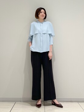 「INDIVI（インディヴィ）の【新作登場！着る日傘】 ケープ風ブラウス（シャツ/ブラウス、ブルー系）」を使った、T.Kさん（レディース・171cm）の夏コーディネート