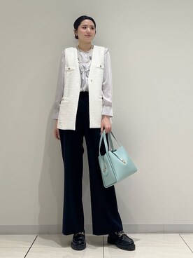 「アイテム（スーツパンツ）」を使った、T.Kさん（レディース・171cm）の冬コーディネート