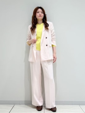 「アイテム（スーツパンツ）」を使った、T.Kさん（レディース・171cm）の冬コーディネート