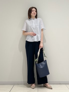 「INDIVI（インディヴィ）の【接触冷感/洗える】シアーシャンブレーピンタックブラウス（シャツ/ブラウス、ホワイト系）」を使った、T.Kさん（レディース・171cm）の夏コーディネート