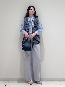 「INDIVI（インディヴィ）の【洗える】ジョーゼットボウタイブラウス（シャツ/ブラウス、ブルー系）」を使った、T.Kさん（レディース・171cm）の春コーディネート