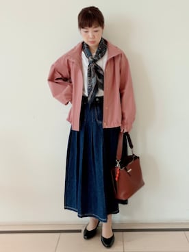 「アイテム（ジャケット/アウター、ピンク系）」を使った、ひーさん（レディース・162cm）の秋コーディネート