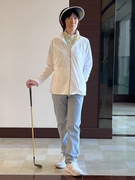 「アイテム（サンバイザー）」を使った、サンタクさん（レディース・164cm）の冬コーディネート