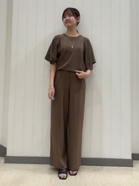 「INDIVI（インディヴィ）の【着る日傘】イージーワイドパンツ（その他パンツ、ブラウン系）」を使った、ちひさん（レディース・162cm）の夏コーディネート