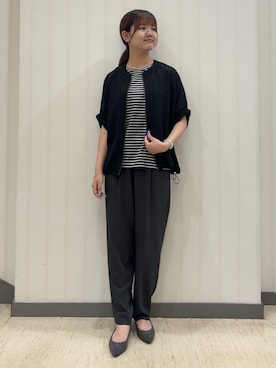 「INDIVI（インディヴィ）の【着る日傘】イージーテーパードパンツ（その他パンツ、グレー系）」を使った、ちひさん（レディース・162cm）の夏コーディネート