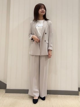 「INDIVI（インディヴィ）の【洗える／多機能／SETUP可】着る日傘ダブルジャケット（テーラードジャケット、グレー系）」を使った、ちひさん（レディース・162cm）の夏コーディネート