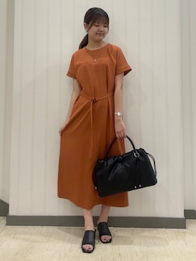 「INDIVI（インディヴィ）の【華奢見え】ベルト付きナローワンピース（ワンピース、レッド系）」を使った、ちひさん（レディース・162cm）の夏コーディネート