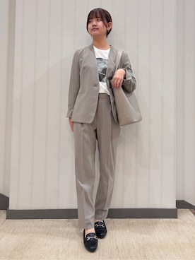 「アイテム（スーツジャケット、ブラウン系）」を使った、ちひさん（レディース・162cm）の秋コーディネート