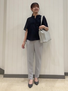 「INDIVI（インディヴィ）の【接触冷感/洗える】シアーシャンブレーピンタックブラウス（シャツ/ブラウス、ブルー系）」を使った、ちひさん（レディース・162cm）の夏コーディネート