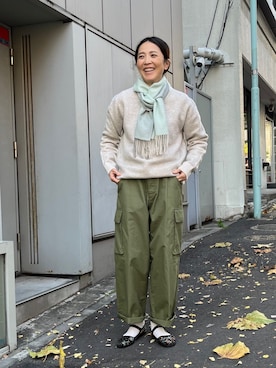 「アイテム（マフラー、グリーン系）」を使った、jinnoさん（メンズ・165cm）の冬コーディネート