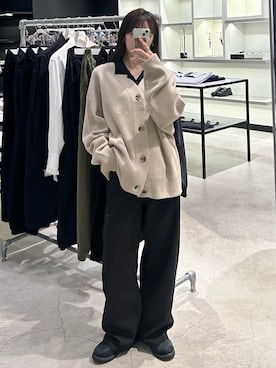 「Lui's（ルイス）のアイテム（シャツ/ブラウス）」を使った、AIKAさん（レディース・159cm）の秋コーディネート