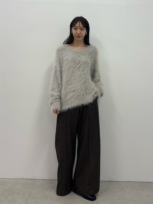 ロングフェザーシャギークルーネックニット
