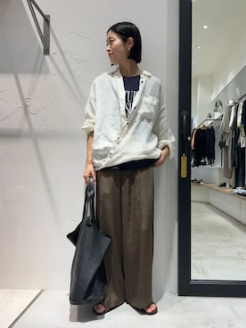 「YECCA VECCA（イェッカヴェッカ）のアイテム」を使った、YECCA VECCAさん（レディース・156cm）の秋コーディネート