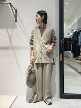 「YECCA VECCA（イェッカヴェッカ）のアイテム」を使った、YECCA VECCAさん（レディース・156cm）の秋コーディネート