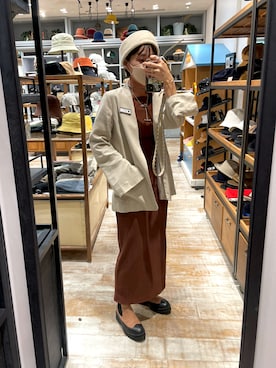 「OVERRIDE」｜「アイテム（アクセサリー）」を使った、akiさん（レディース・156cm）の秋コーディネート