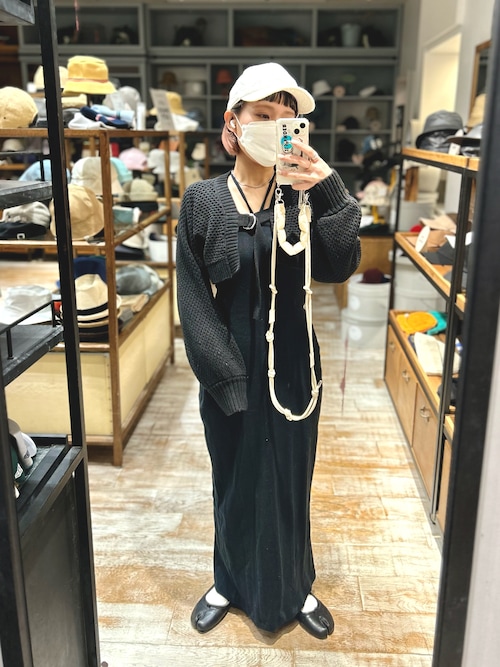 OVERRIDE 舞浜 イクスピアリakiさんのキャップを使ったコーディネート 