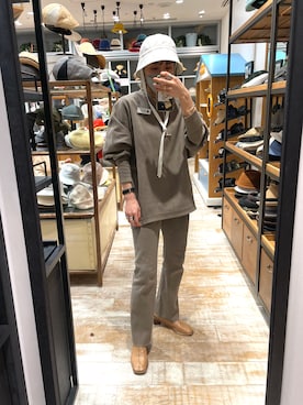 「OVERRIDE」｜「アイテム（アクセサリー）」を使った、akiさん（レディース・156cm）の春コーディネート