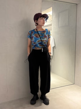 「adidas（アディダス）のadidas  WASHED SOFT BRIM CAP / アディダス（キャップ、レッド系）」を使った、akiさん（レディース・156cm）の秋コーディネート