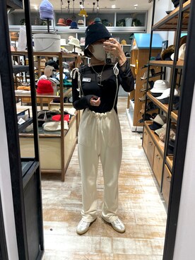 「arth」｜「アイテム（アクセサリー）」を使った、akiさん（レディース・156cm）の秋コーディネート