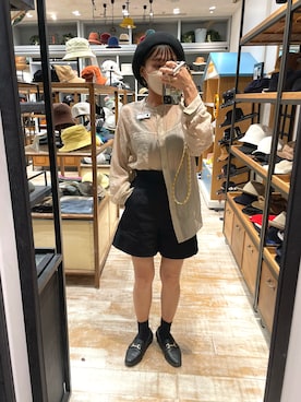 「moussy」｜「アイテム（ハンチング/ベレー帽）」を使った、akiさん（レディース・156cm）の秋コーディネート
