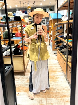 「OVERRIDE」｜「アイテム（サンダル）」を使った、akiさん（レディース・156cm）の夏コーディネート