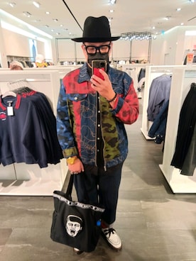 何子立さんのコーディネート