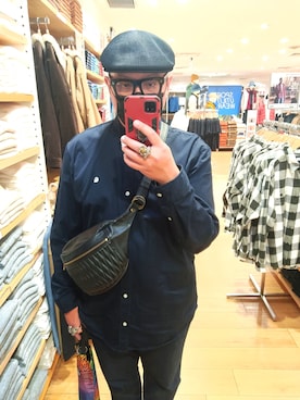 何子立さんのコーディネート