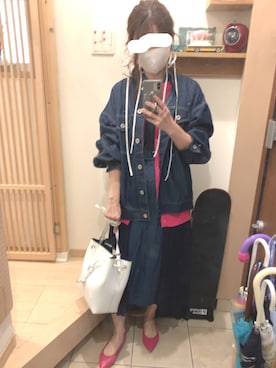 「DISCOAT（ディスコート）のアイテム（デニムジャケット）」を使った、こたつんさん（レディース・158cm）の春コーディネート