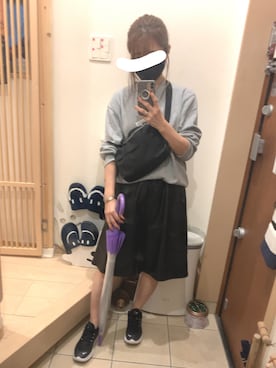 「アイテム（長傘、パープル系）」を使った、こたつんさん（レディース・158cm）の秋コーディネート