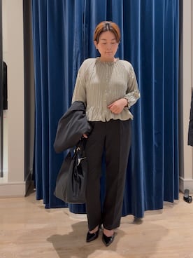 「スーツ」｜「アイテム（パンツ）」を使った、shiraさん（レディース・155cm）の冬コーディネート