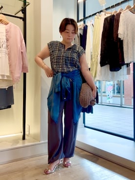 「MICO COULIER（ミコクリエ）のバックタイチェックブラウス（シャツ/ブラウス、ブルー系）」を使った、shiraさん（レディース・155cm）の夏コーディネート