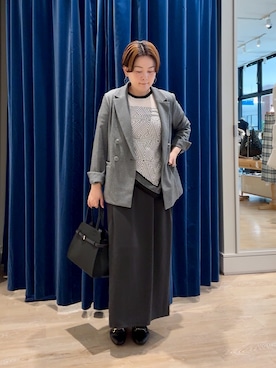 「アイテム（ストール/ショール）」を使った、shiraさん（レディース・155cm）の秋コーディネート