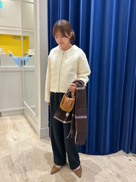 「アイテム（ストール/ショール）」を使った、ayakaさん（レディース・156cm）の秋コーディネート