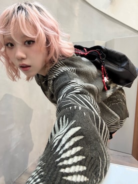「Desigual（デシグアル）の【予約】ミッキー&ミニー ウェーブジャカードグラフィックニットセーター／ディズニー（ニット/セーター、ブラック系）」を使った、slinkyさん（レディース・150cm）の夏コーディネート