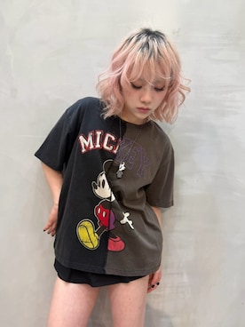 「Desigual（デシグアル）のミッキー グラフィックアシンメトリーTシャツ／ホワイト／ディズニー（Tシャツ/カットソー、ブラック系）」を使った、slinkyさん（レディース・150cm）の夏コーディネート