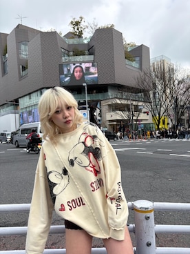 「Desigual（デシグアル）のミッキー&ミニー ハート スウェットシャツ ディズニー（スウェット、ブラック系）」を使った、slinkyさん（レディース・150cm）の春コーディネート