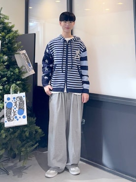 「WaiKei（ワイケイ）の【UNISEX】WaiKei／ボーダーニットZIP（パーカー、ブルー系）」を使った、daikiis2さん（メンズ・177cm）の冬コーディネート